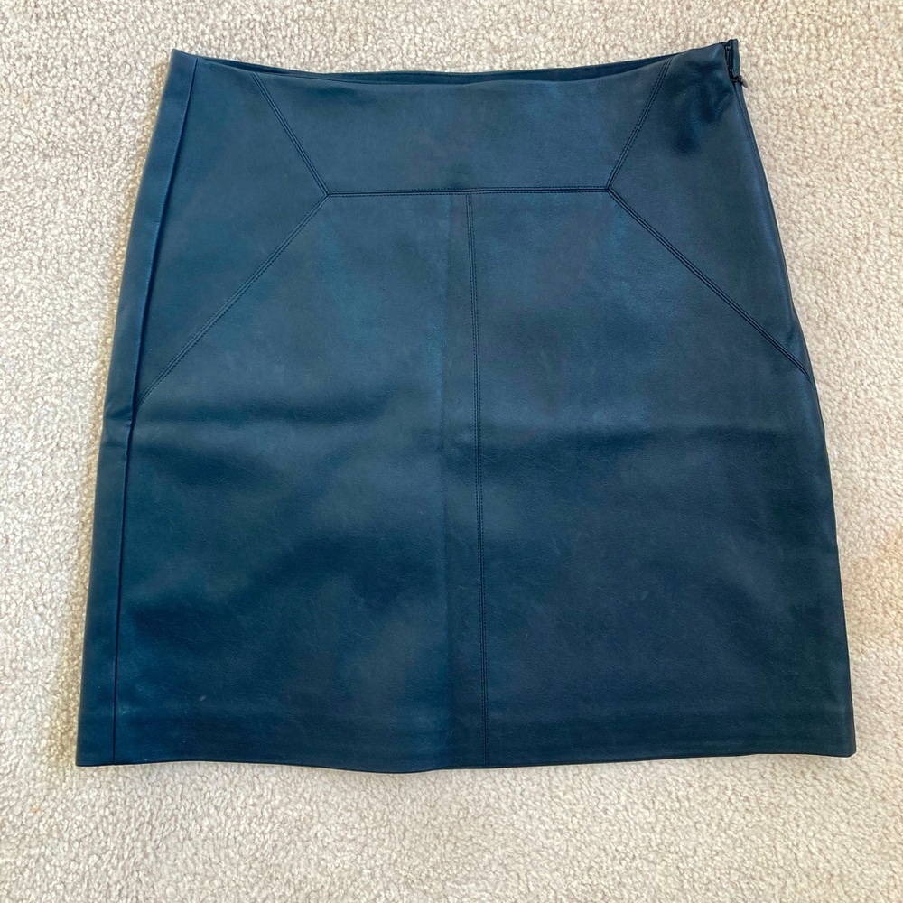 RW&CO high waisted faux leather skirt
